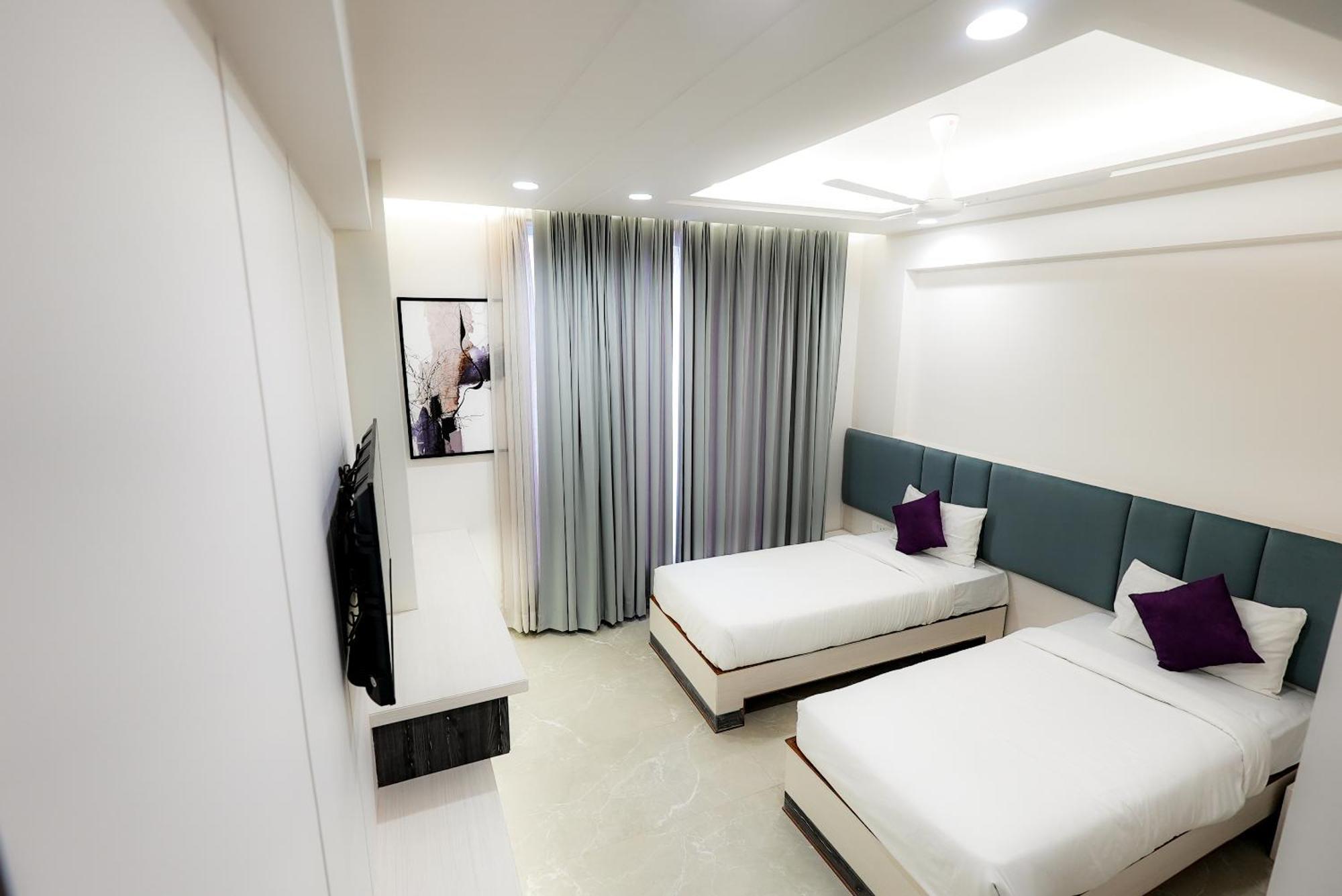 אגרה Hotel Elinor By Dazzling Hotels & Resorts מראה חיצוני תמונה