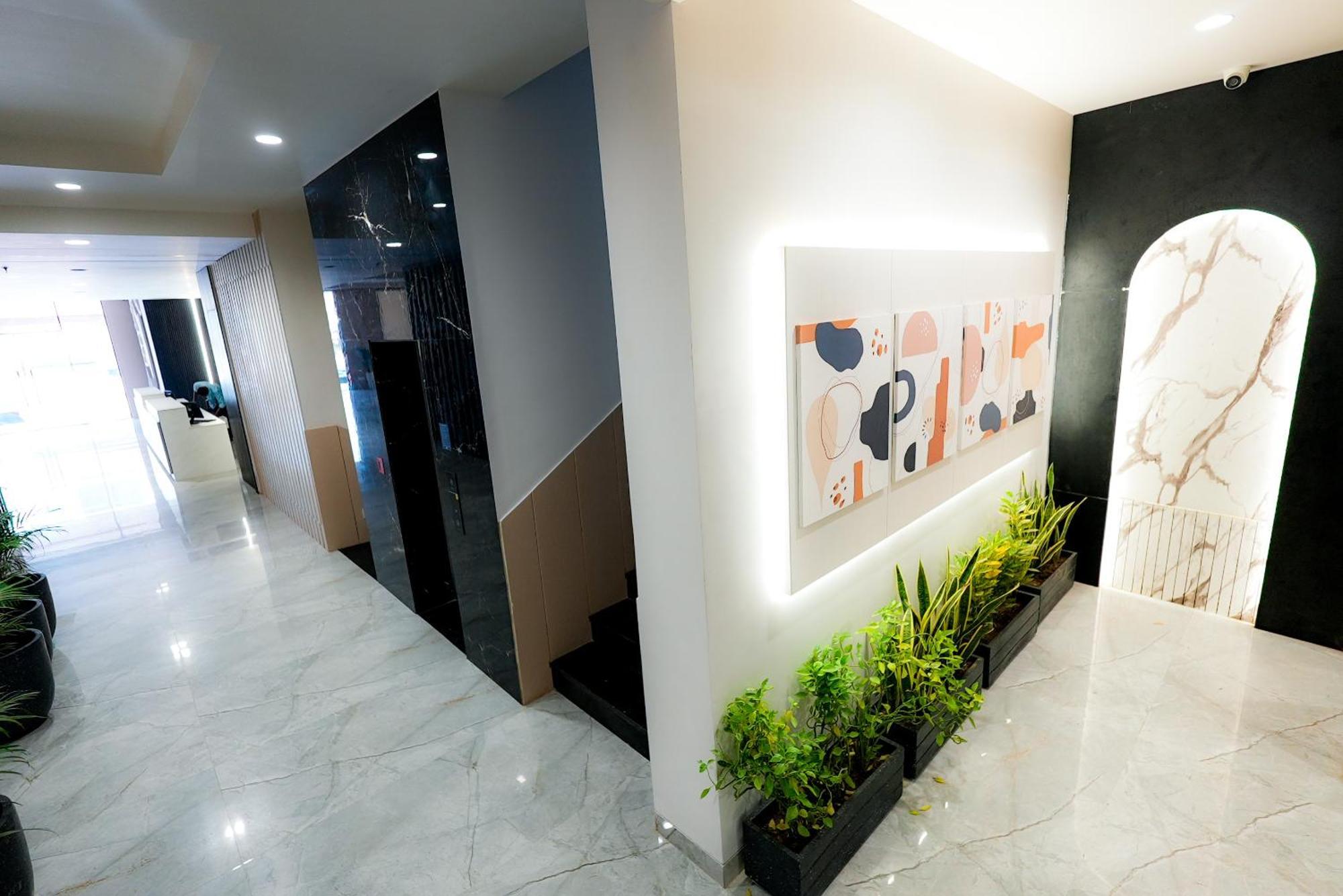אגרה Hotel Elinor By Dazzling Hotels & Resorts מראה חיצוני תמונה