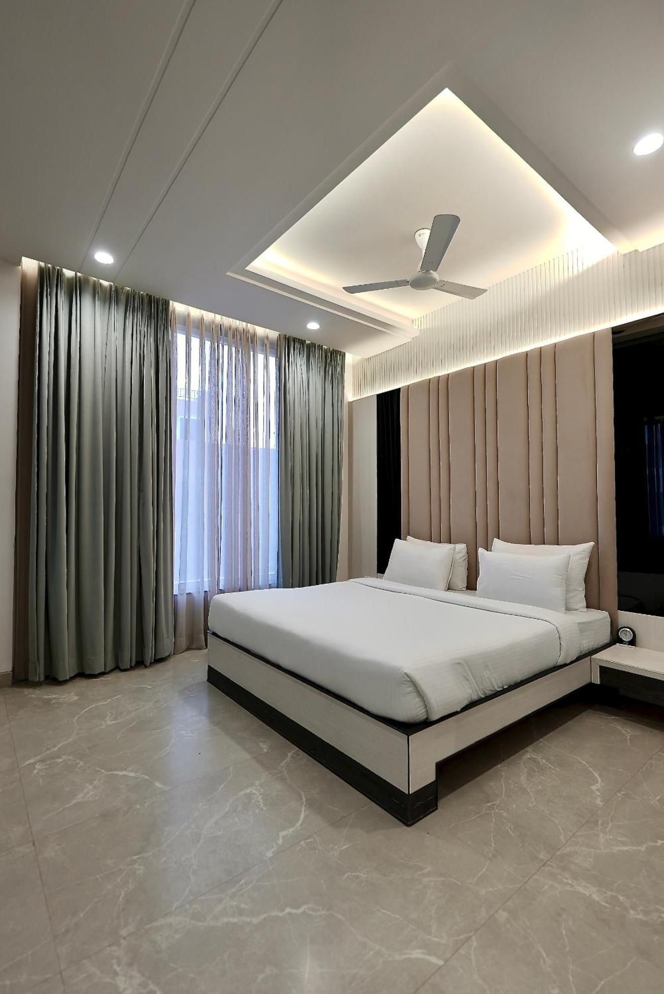 אגרה Hotel Elinor By Dazzling Hotels & Resorts מראה חיצוני תמונה