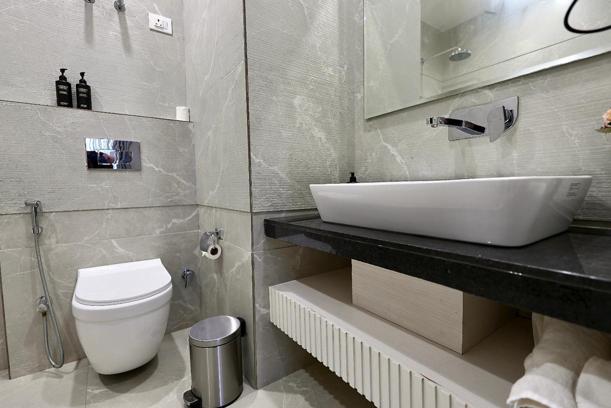 אגרה Hotel Elinor By Dazzling Hotels & Resorts מראה חיצוני תמונה